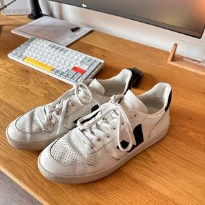 Veja V10 Extra White Black - Mens US 10.5